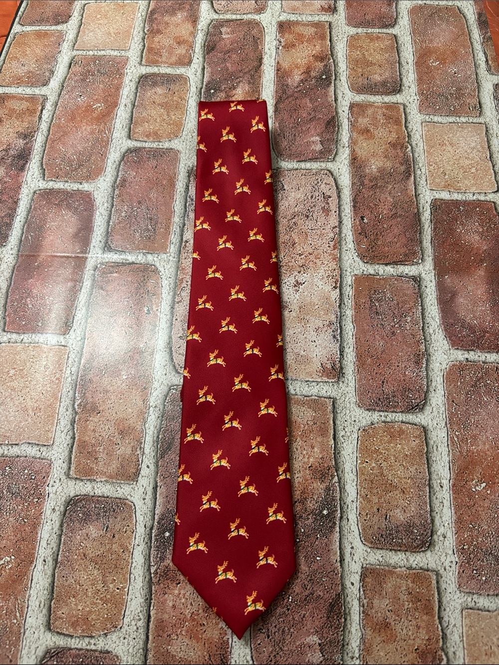 Men's Christmas Reindeer Burgundy Patterned Tie - Classic Formal Necktie